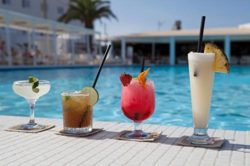 Jacaranda & Apartament Es Cana